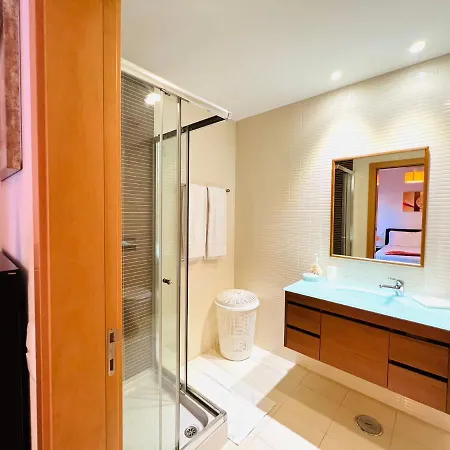Luxurious 2 Bedroom Marina Village Olhao